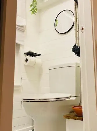 Outhouse Bothy カークビー・ロンズデール